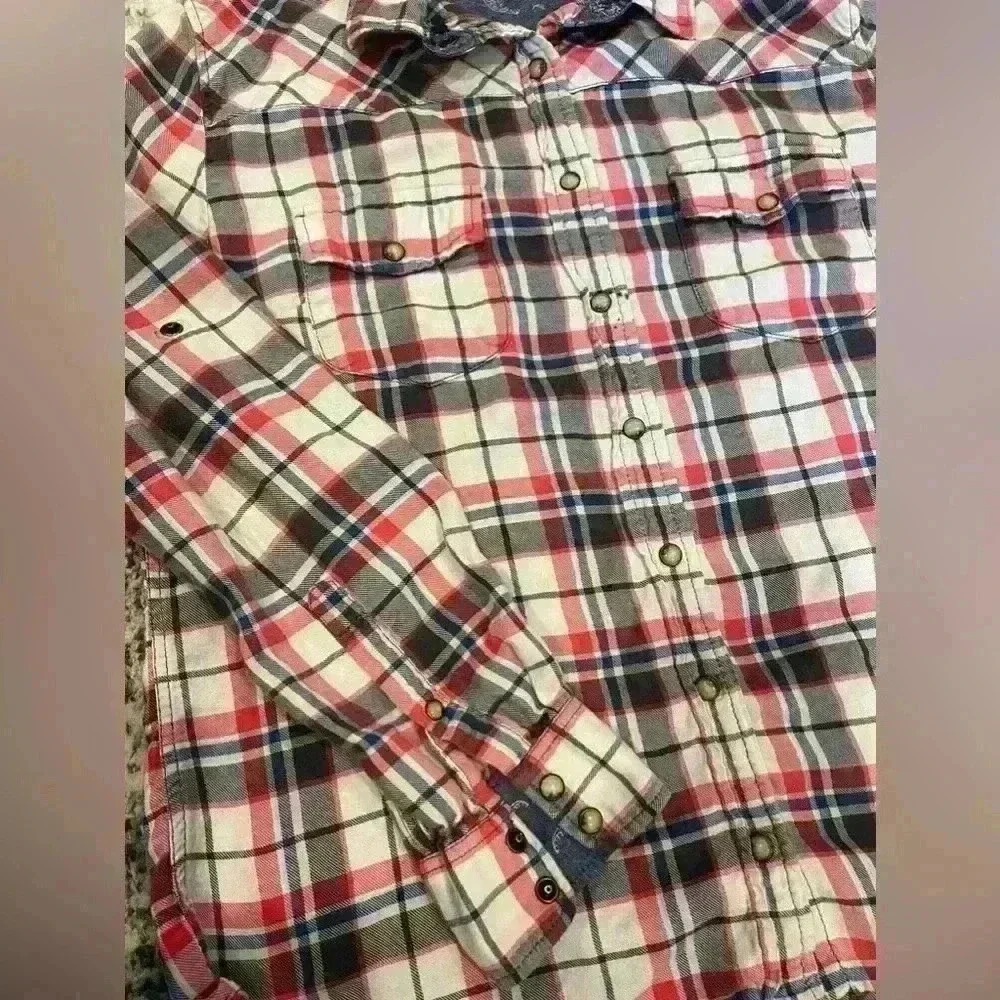 Jachs Girlfriend Size Medium Snap Button Down Fla… - image 3